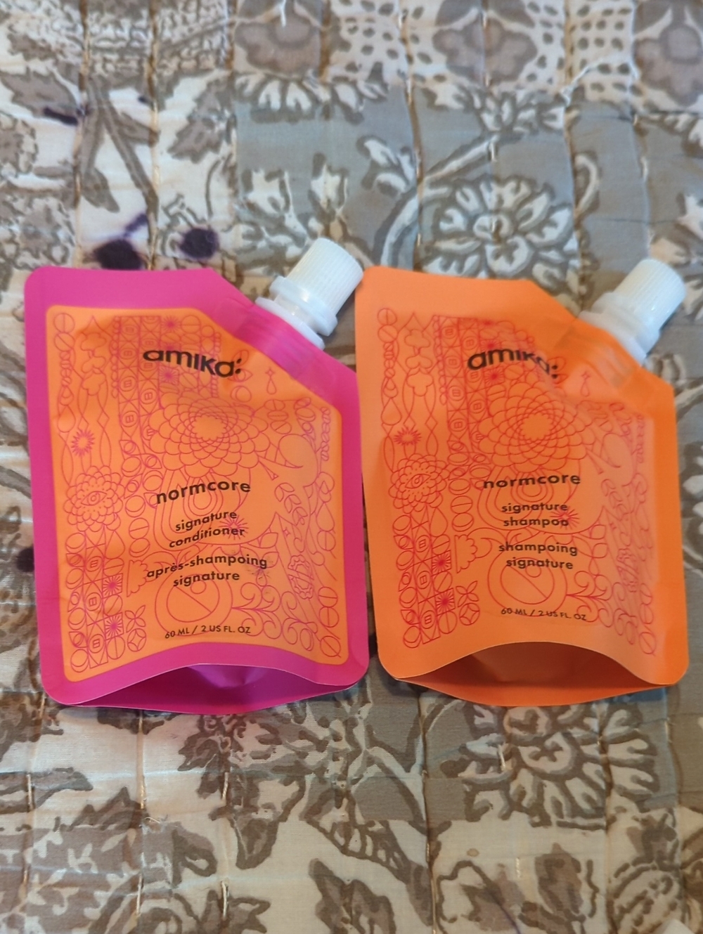 Bundle -amika Normcore Signature Shampoo & Conditioner